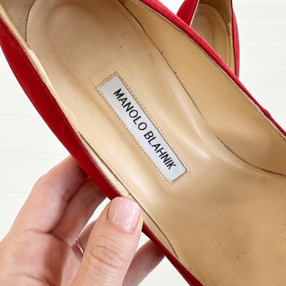 Manolo Blahnik BB Red Suede Pumps Pointed Toe Stiletto Heels Size 40 2" - Picture 3 of 10